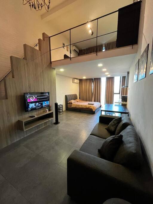 Cozy Wood-clad